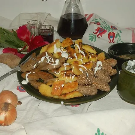 Lägenhet Multidezo Porta - Nepi Muemlek Hazak Az Orsegben *