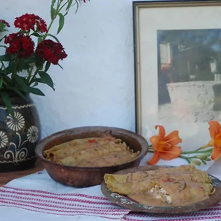 Multidezo Porta - Nepi Muemlek Hazak Az Orsegben Lägenhet