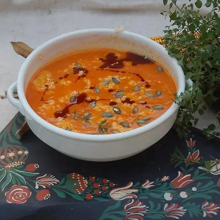 Multidezo Porta - Nepi Muemlek Hazak Az Orsegben Szalafő